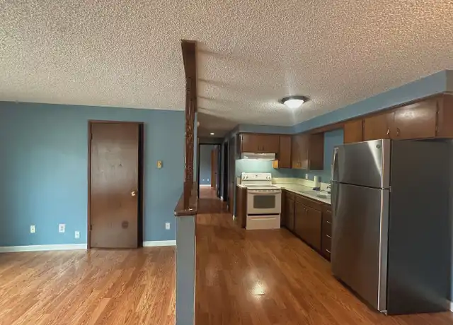 Property at 3432 Hoyt Ave #1, Everett, WA, 98201, 2 beds, 1 bath, [object Object]