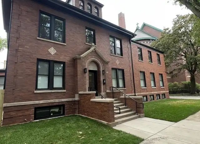 Property at 4927 N Claremont Ave Unit 303, Chicago, IL, 60625, 1 bed, 1 bath, [object Object]