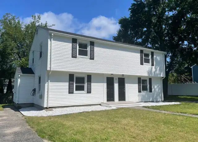 Property at 31 Studley Ave Unit 1, Warwick, RI, 02889, 2 beds, 1 bath, [object Object]