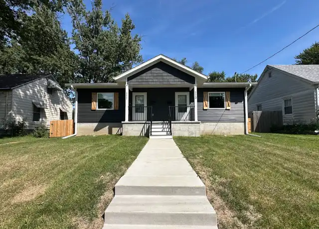 Property at 1111 S Ohio Ave, Davenport, IA, 52802, 2 beds, 1 bath, [object Object]
