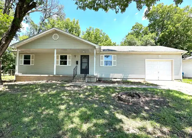 Property at 1707 Iowa Ave, Joplin, MO, 64804, 3 beds, 2 baths, [object Object]