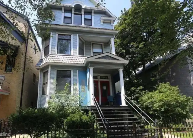 Property at 3244 N Lakewood Ave, Chicago, IL, 60657, 1 bed, 1 bath, [object Object]