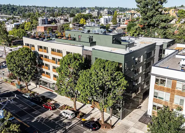 Photo of 4015 Stone Way N, Seattle, WA 98103
