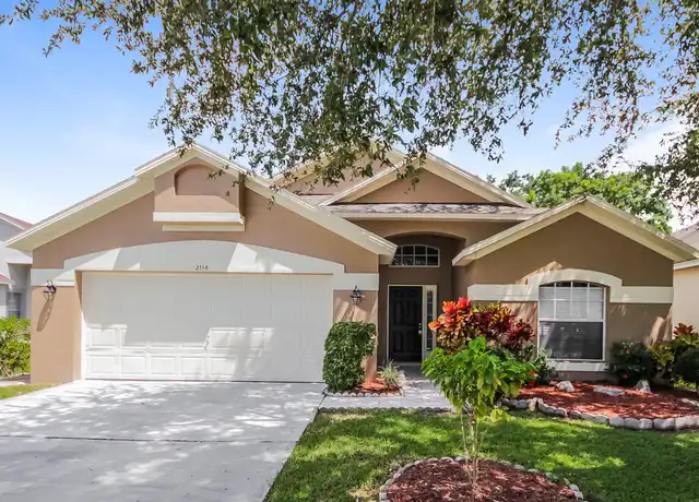 Property at 2116 Mallard Creek Cir, Kissimmee, FL, 34743, 4 beds, 2 baths, [object Object]