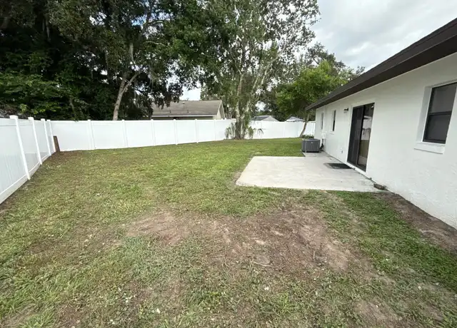 Property at 6204 W Pinedale Cir, Crystal River, FL, 34429, 3 beds, 2 baths, [object Object]