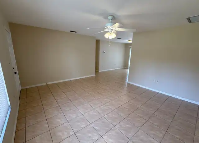 Property at 6204 W Pinedale Cir, Crystal River, FL, 34429, 3 beds, 2 baths, [object Object]