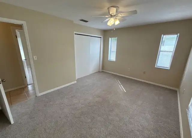 Property at 6204 W Pinedale Cir, Crystal River, FL, 34429, 3 beds, 2 baths, [object Object]