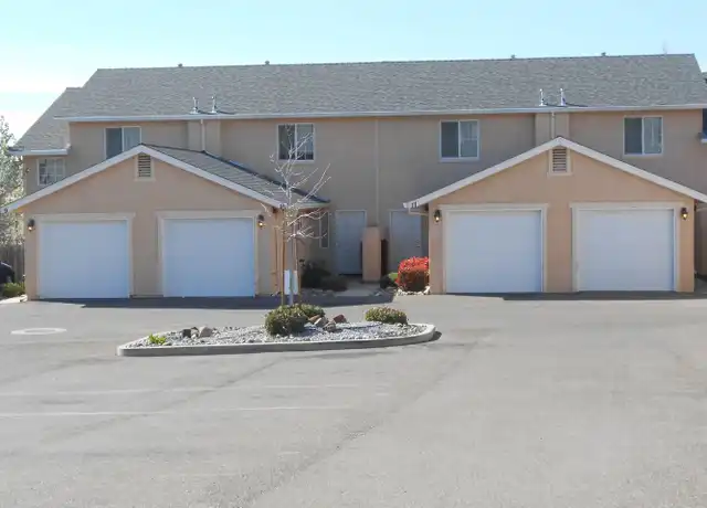 Property at 1100 Brandon Ct Unit 2, Redding, CA, 96003, 2 beds, 2.5 baths, [object Object]