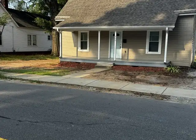 Property at 483 Harris St NW, Concord, NC, 28025, 4 beds, 2 baths, [object Object]