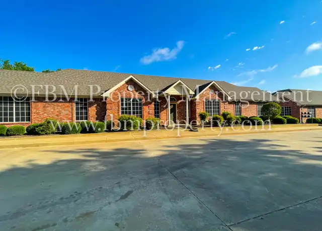 Property at 1203 N Clay St, Ennis, TX, 75119, 2 beds, 2 baths, [object Object]