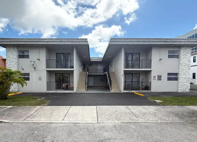 Property at 635 SW 7th Ct Unit 10, Miami, FL, 33130, 2 beds, 1 bath, [object Object]