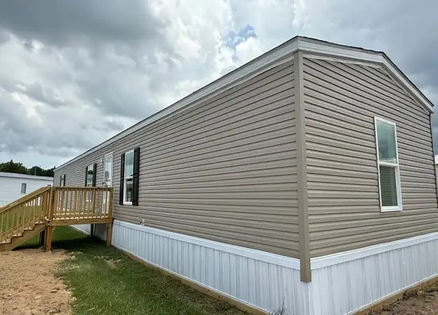 Property at 542 Canterbury Ct, Timmonsville, SC, 29161, 3 beds, 2 baths, [object Object]