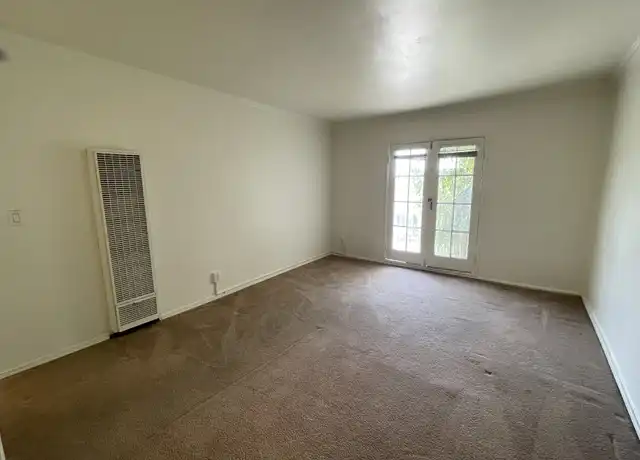 Property at 756 Ridgeley Dr Unit 202, Los Angeles, CA, 90036, 0 beds, 1 bath, [object Object]