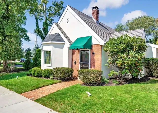 Property at 46 Main St, Westhampton Beach, NY, 11978, 2 beds, 2 baths, [object Object]