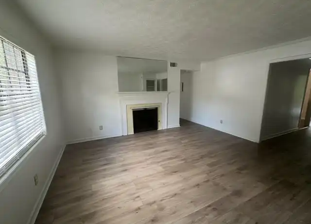 Property at 315 Winding River Dr Unit 315, Sandy Springs, GA, 30350, 3 beds, 2 baths, [object Object]