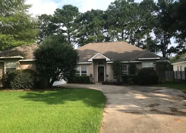 Property at 19309 Hector St, Mandeville, LA, 70471, 4 beds, 2 baths, [object Object]