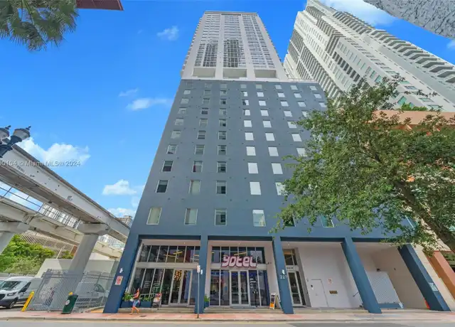Property at 227 NE 2nd St #2202, Miami, FL, 33132, 1 bed, 1 bath, [object Object]