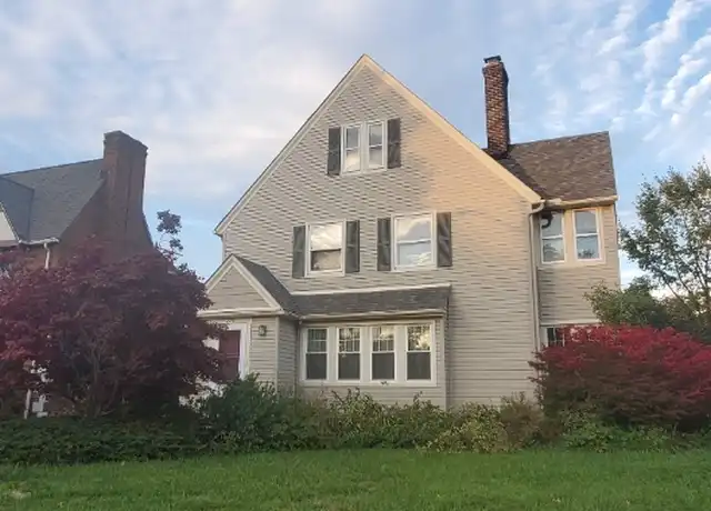 Property at 2921 Ludlow Rd Unit 2, Cleveland, OH, 44120, 5 beds, 3 baths, [object Object]