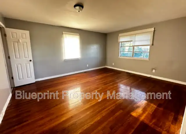 Property at 1020 Columbia St Unit A, Birmingham, AL, 35214, 2 beds, 1 bath, [object Object]