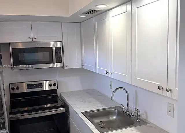 Property at 2940 NE 203rd St Unit C101, Miami, FL, 33180, 2 beds, 2 baths, [object Object]