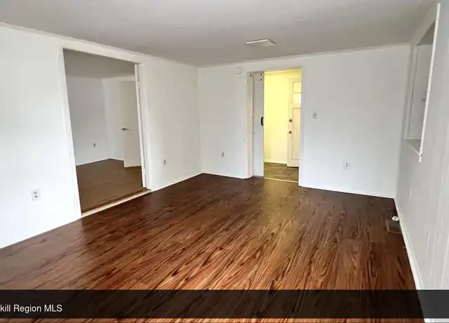 Property at 602 Columbia St Unit 1, Hudson, NY, 12534, 2 beds, 1 bath, [object Object]