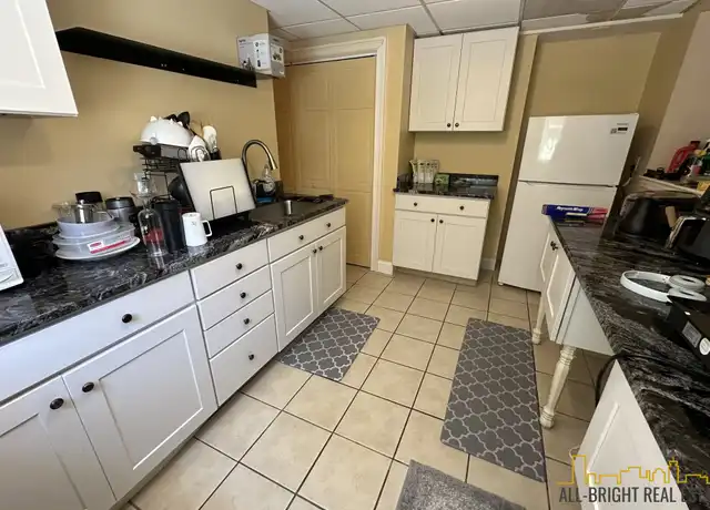 Property at 25 Kilsyth Rd Unit B, Brookline, MA, 02445, 1 bed, 1 bath, [object Object]