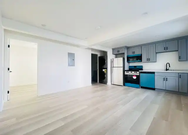 Property at 1817 S Highland Ave Unit 1819 1/4, Los Angeles, CA, 90019, 2 beds, 1 bath, [object Object]