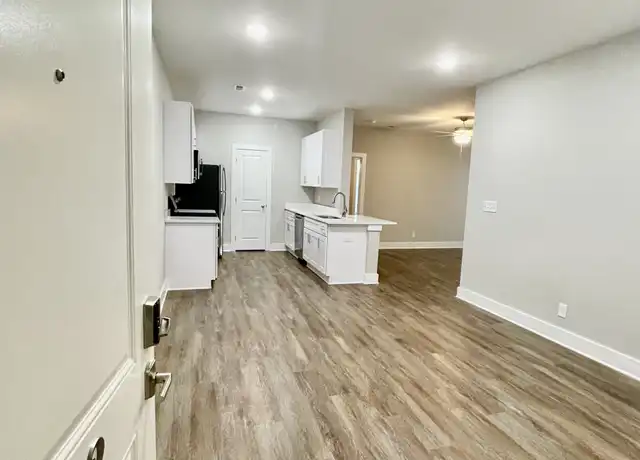 Property at 253 English Commons Dr Unit 302, Lynchburg, VA, 24501, 3 beds, 2 baths, [object Object]