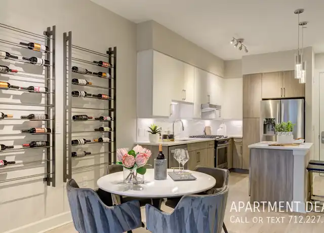 Property at 1326 Montrose Blvd Unit 305, Houston, TX, 77019, 1 bed, 1 bath, [object Object]