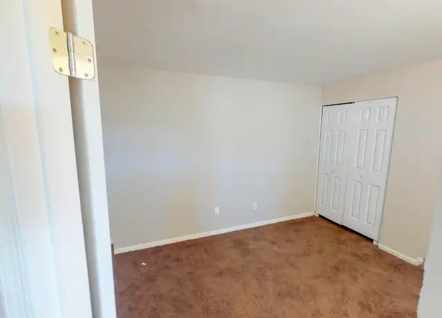Property at 1504 Upshire Rd Unit B, Baltimore, MD, 21218, 2 beds, 1 bath, [object Object]