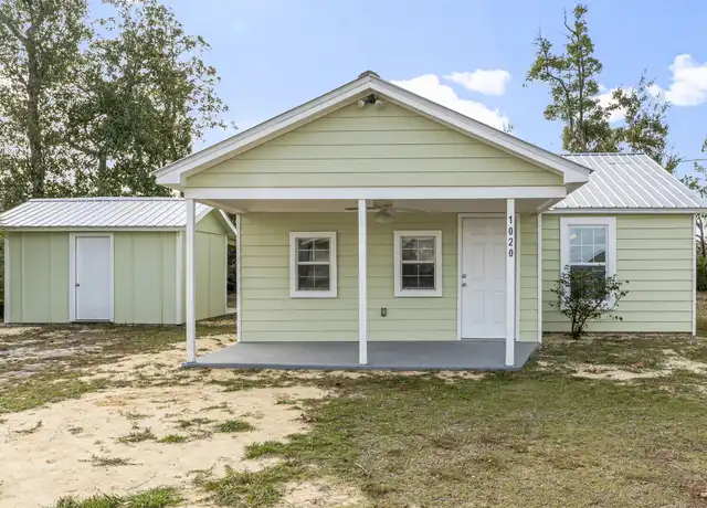 Property at 1020 E 14th St, Panama City, FL, 32401, 3 beds, 1 bath, [object Object]