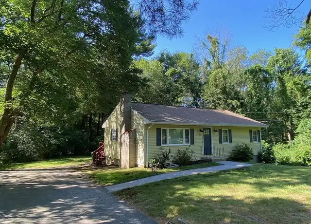 Property at 195 Winter St, Ashland, MA, 01721, 3 beds, 1 bath, [object Object]