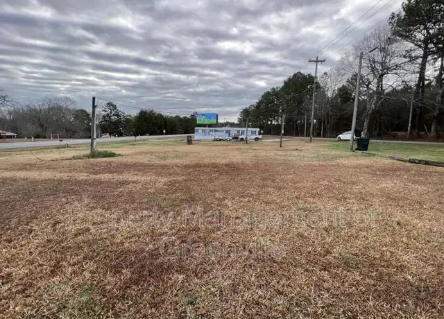 Property at 108 Welcome Church Rd, Laurens, SC, 29360, 0 beds, 1 bath, [object Object]