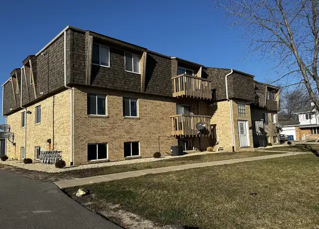 Property at 2390 Bicentennial Ave Unit 5, Crest Hill, IL, 60403, 2 beds, 1 bath, [object Object]
