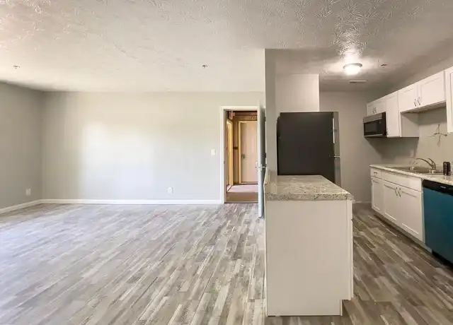 Property at District on Bethel - 1200 W Bethel Ave, Muncie, IN, 47303, 1-3 bed, 1-2 bath, [object Object]