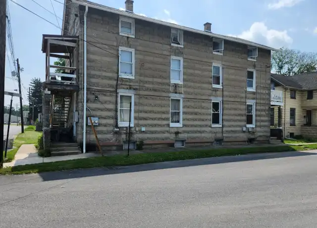 Property at 200 W Vine St, Chambersburg, PA, 17201, 1 bed, 1 bath, [object Object]