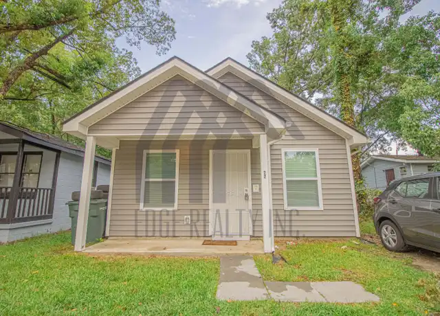 Property at 22 Nelson St, Savannah, GA, 31415, 3 beds, 1 bath, [object Object]