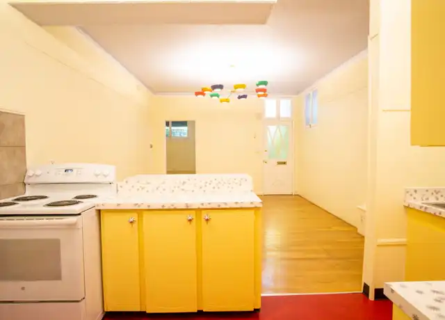 Property at 209 NW 23rd Ave Unit 207, Portland, OR, 97210, 0 beds, 1 bath, [object Object]