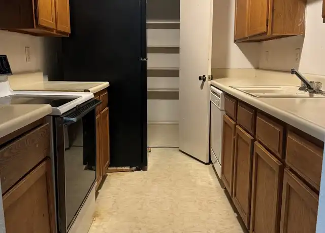 Property at 9700 Leawood Blvd #2102, Houston, TX, 77099, 2 beds, 2 baths, [object Object]