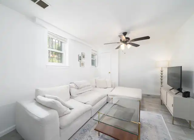 Property at 364 1st St Unit 1, Jersey City, NJ, 07302, 1 bed, 1 bath, [object Object]