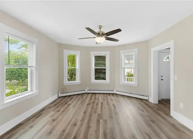 Property at 420 Elm St Unit 1F, Woonsocket, RI, 02895, 1 bed, 1 bath, [object Object]
