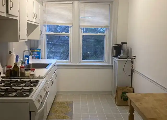 Property at 57 Manchester Rd #6, Brookline, MA, 02446, 2 beds, 1 bath, [object Object]