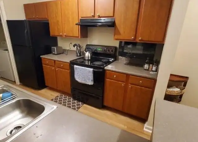 Property at 800 Vista Lake Dr #208, Candler, NC, 28715, 3 beds, 2 baths, [object Object]