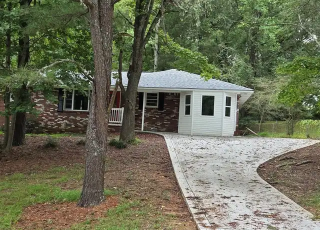 Property at 1001 Green Valley Rd SW, Mableton, GA, 30126, 4 beds, 2.5 baths, [object Object]