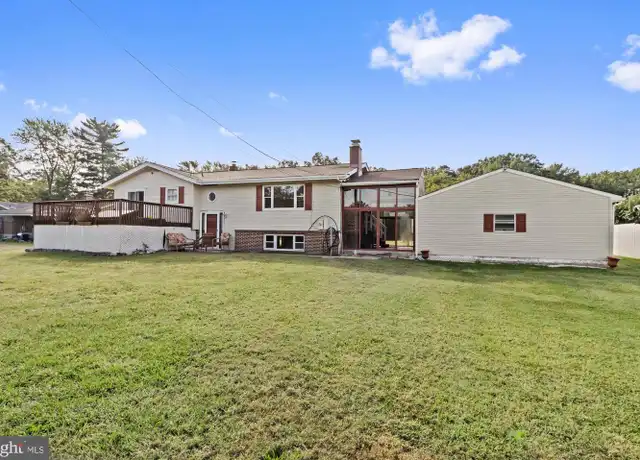Property at 3622 Claires Ln, Middle River, MD, 21220, 3 beds, 2.5 baths, [object Object]
