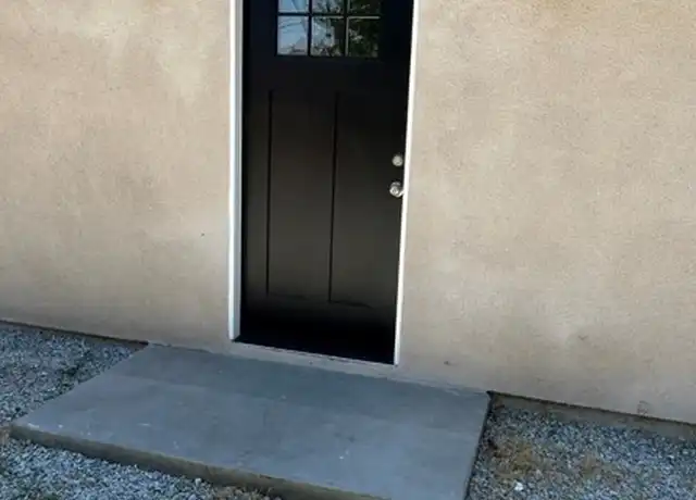 Property at 6914 Adamson Ave, Bell Gardens, CA, 90201, 2 beds, 3 baths, [object Object]