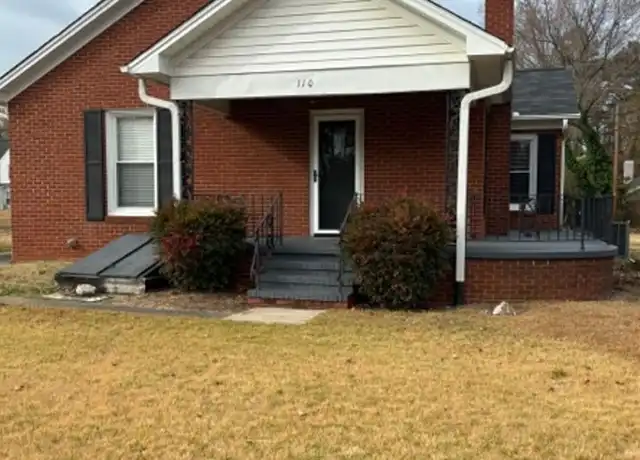 Property at 110 Dogwood Dr, Burlington, NC, 27215, 3 beds, 2 baths, [object Object]