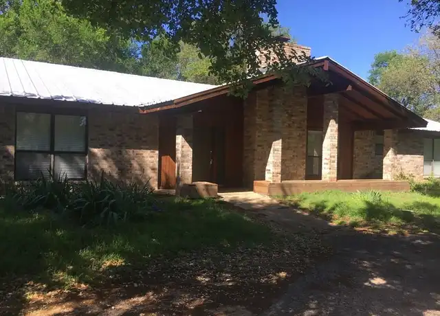 Property at 650 County Road 252, Georgetown, TX, 78633, 3 beds, 2 baths, [object Object]