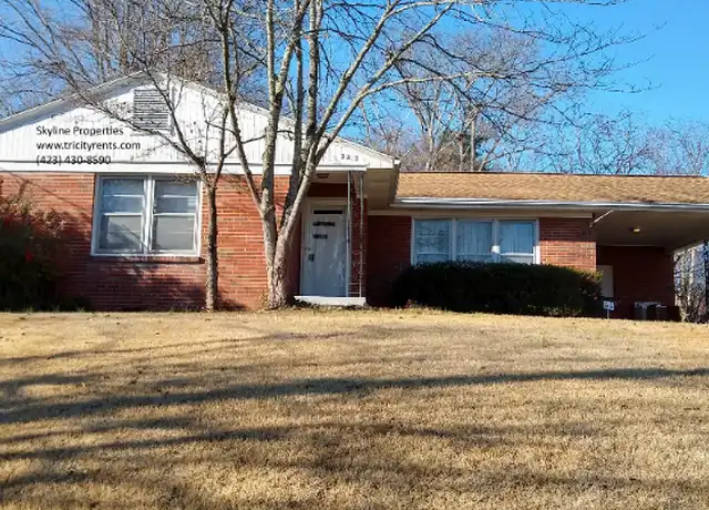Property at 2212 N Greenwood Dr, Johnson City, TN, 37604, 3 beds, 1 bath, [object Object]