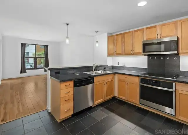 Property at 1150 J St #110, San Diego, CA, 92101, 1 bed, 1 bath, [object Object]